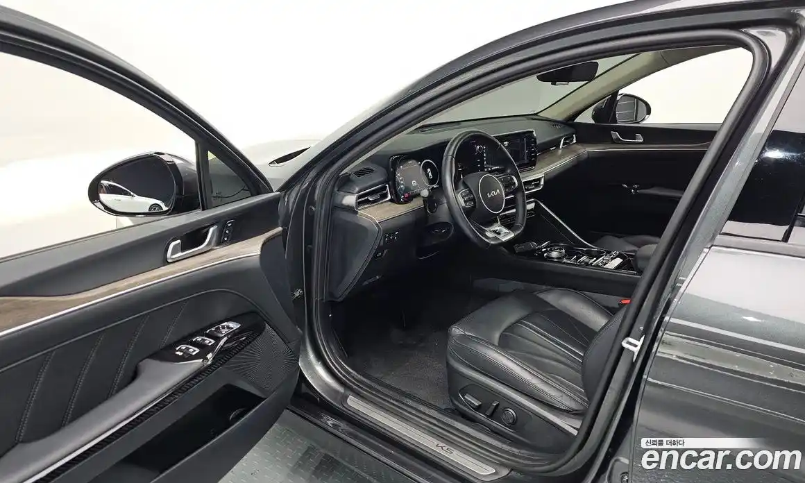 Kia K5 2023 1.6 Автомат в Москве № 120510, фото 11