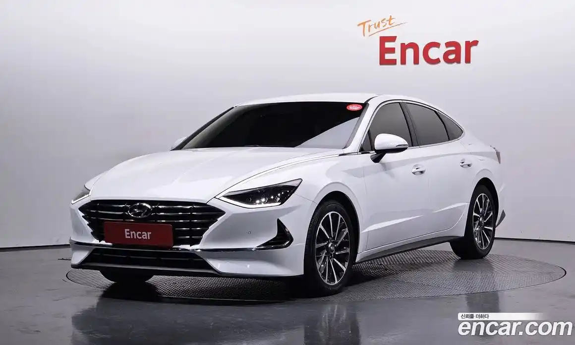 Hyundai Sonata 2020 2.0 Автомат в Москве № 125131, фото 6