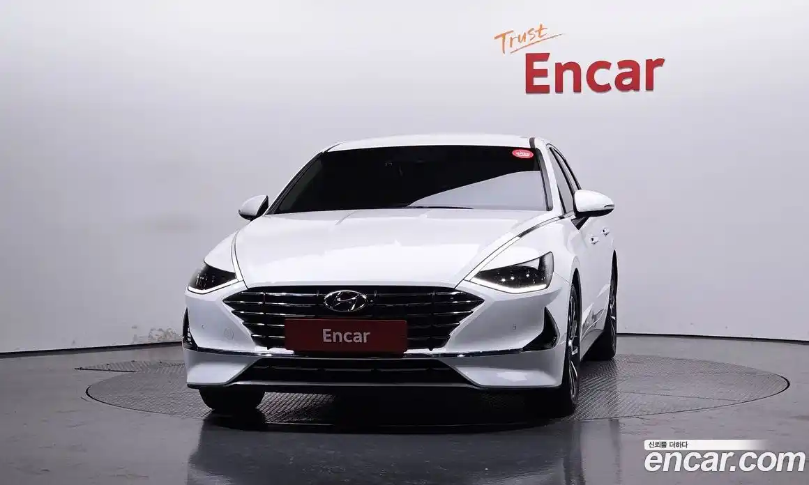 Hyundai Sonata 2020 2.0 Автомат в Москве № 125131, фото 8
