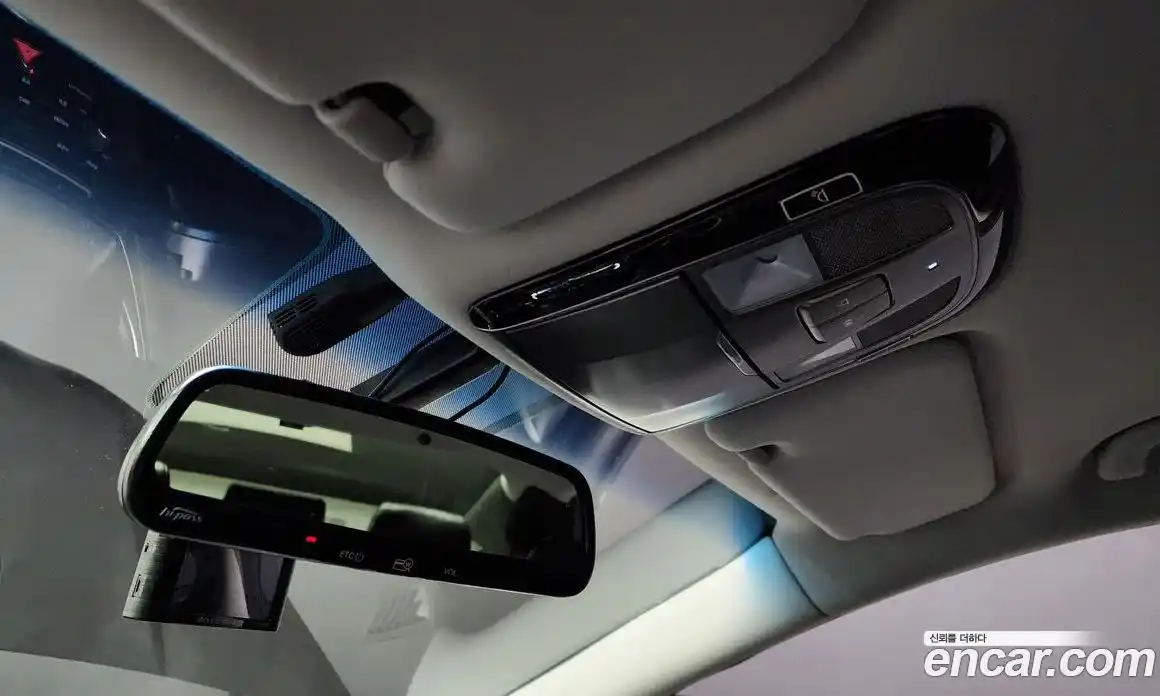 Hyundai Grandeur 2015 2.4 Автомат в Москве № 125262, фото 16