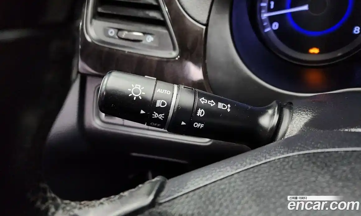 Hyundai Grandeur 2015 2.4 Автомат в Москве № 125262, фото 18