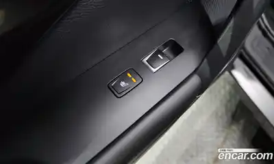 Hyundai Grandeur 2015 2.4 Автомат в Москве № 125262, миниатюра 7