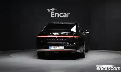 Hyundai Grandeur 2023 2.5 Автомат в Москве № 125991, миниатюра 10