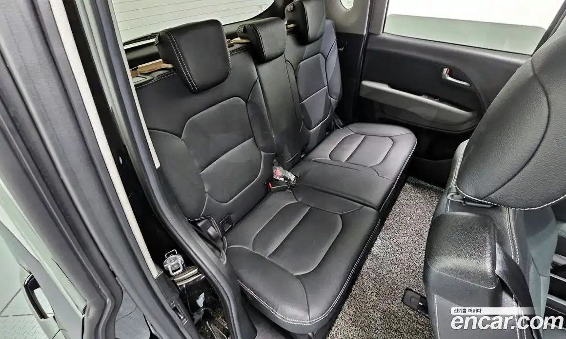 Kia Ray 2023 1.0 Автомат в Москве № 128702, фото 15