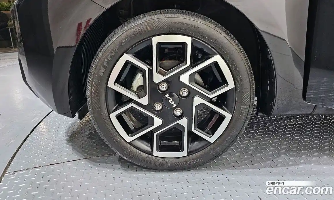 Kia Ray 2023 1.0 Автомат в Москве № 128702, фото 4