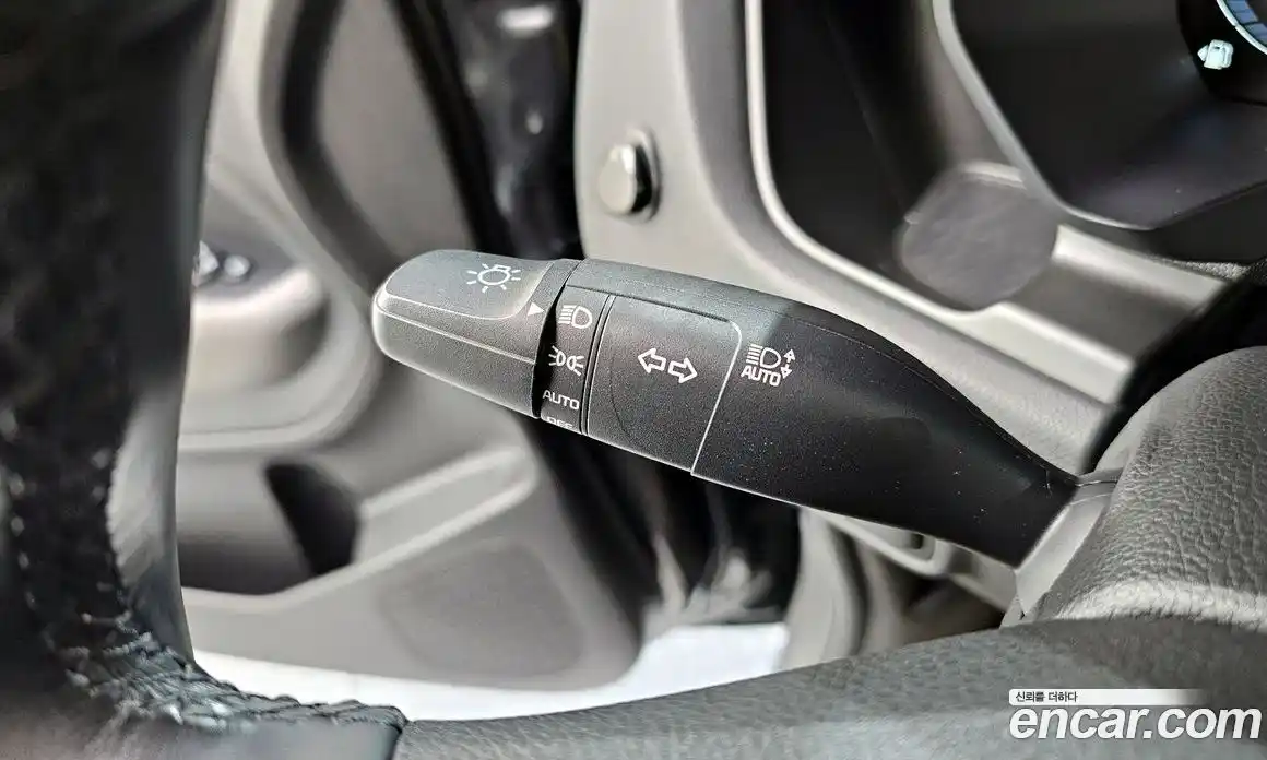 Kia Ray 2023 1.0 Автомат в Москве № 128702, фото 6