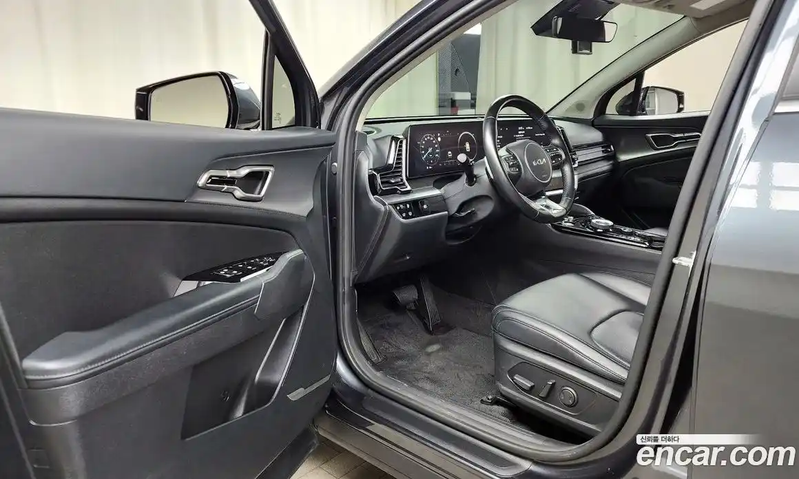 Kia Sportage 2023 1.6 Автомат в Москве № 131256, фото 15