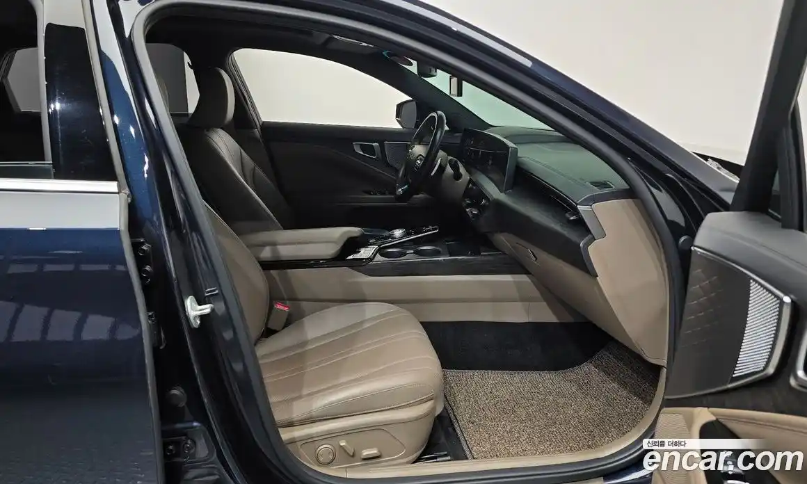 Kia K8 2023 2.5 Автомат в Москве № 131292, фото 18