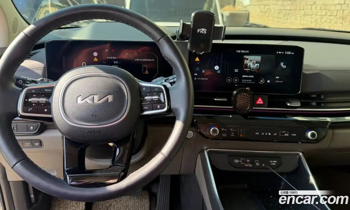 Kia Canival 2024 2.2 Автомат в Москве № 131679, фото 5