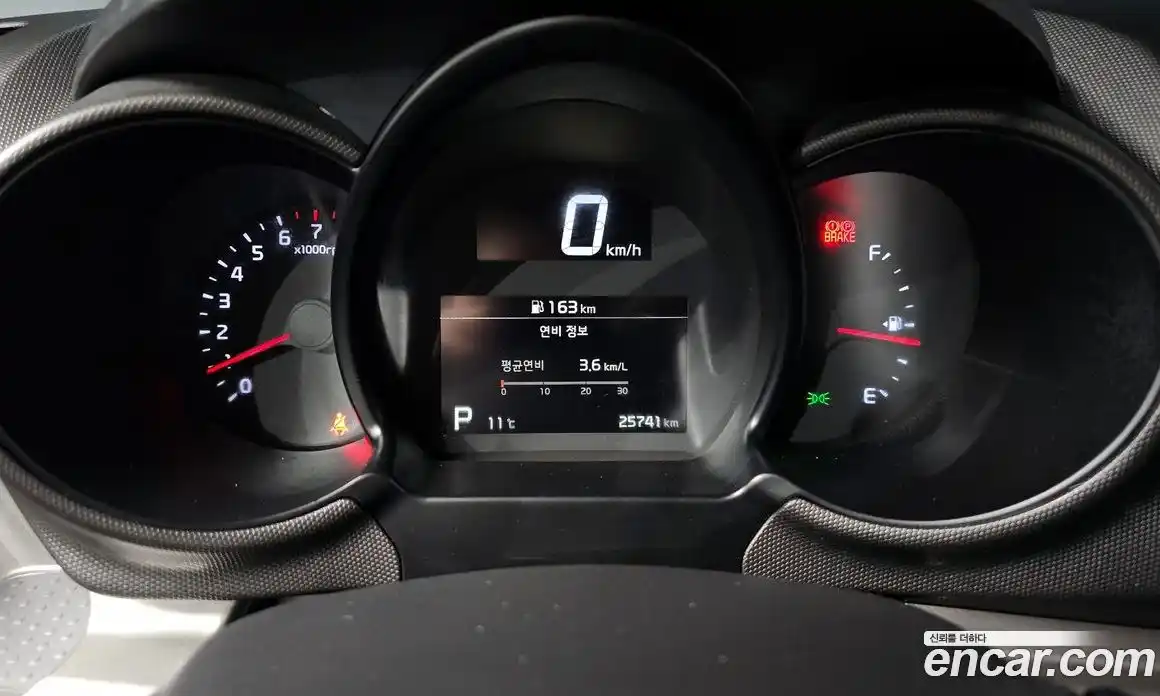 Kia Ray 2022 1.0 Автомат в Москве № 131852, фото 3