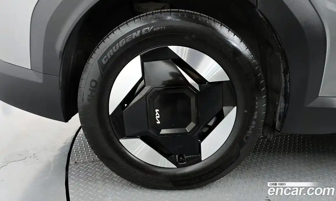 Kia EV9 2024 0.2 Автомат в Москве № 131981, фото 7