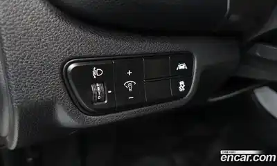 Kia Seltos 2022 1.6 Автомат в Москве № 132828, миниатюра 8