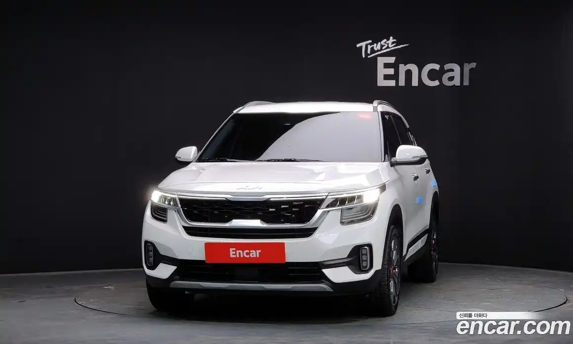 Kia Seltos 2023 1.6 Автомат в Москве № 133483, фото 11