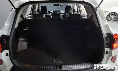 Kia Seltos 2023 1.6 Автомат в Москве № 133483, миниатюра 3