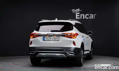 Kia Seltos 2023 1.6 Автомат в Москве № 133483, миниатюра 6