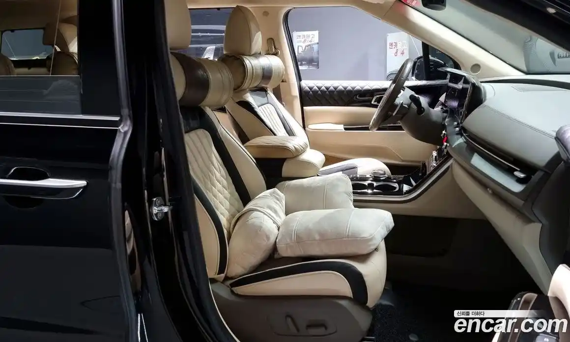 Kia Canival 2022 3.5 Автомат в Москве № 133829, фото 14