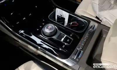 Kia Canival 2022 3.5 Автомат в Москве № 133829, миниатюра 5