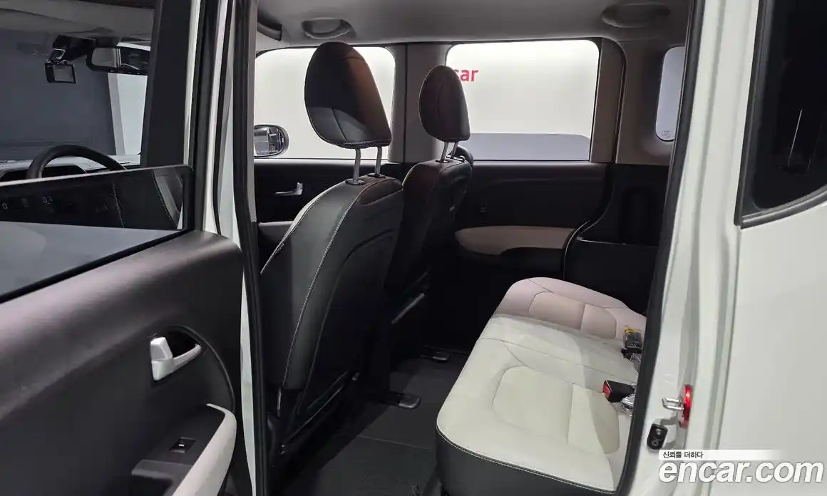 Kia Ray 2023 1.0 Автомат в Москве № 134330, фото 16