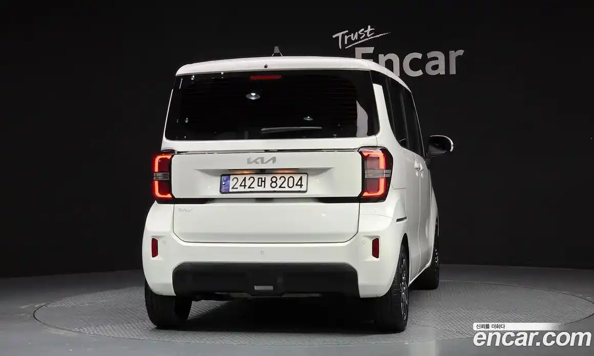 Kia Ray 2023 1.0 Автомат в Москве № 134330, фото 18