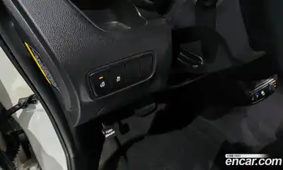 Kia Ray 2023 1.0 Автомат в Москве № 134330, миниатюра 2