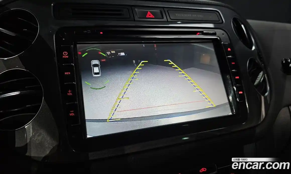 Volkswagen Tiguan 2014 2.0 Автомат в Москве № 134936, фото 12