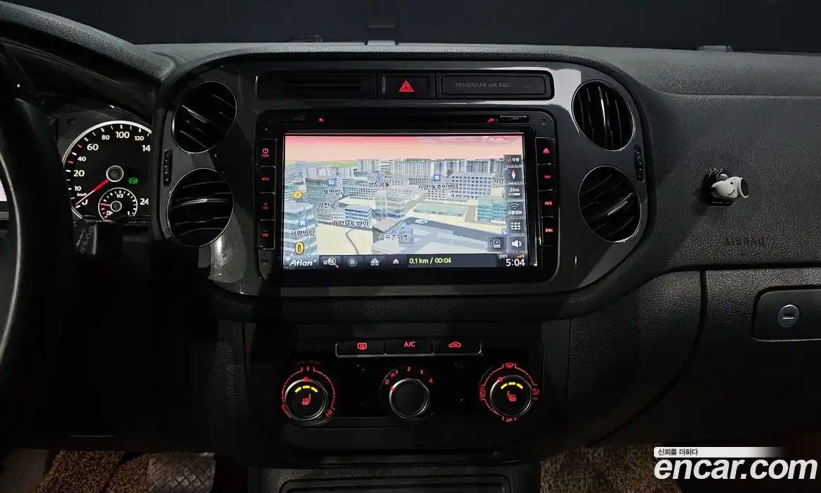 Volkswagen Tiguan 2014 2.0 Автомат в Москве № 134936, фото 17