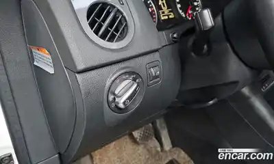 Volkswagen Tiguan 2014 2.0 Автомат в Москве № 134936, миниатюра 6