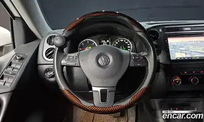 Volkswagen Tiguan 2014 2.0 Автомат в Москве № 134936, миниатюра 10