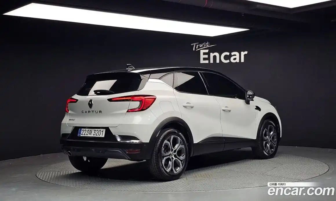 Renault Captur 2020 1.3 Автомат в Москве № 148382, фото 15