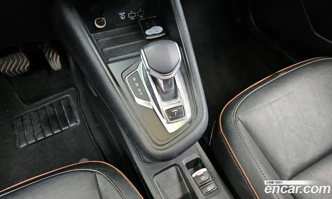 Renault Captur 2020 1.3 Автомат в Москве № 148382, фото 17