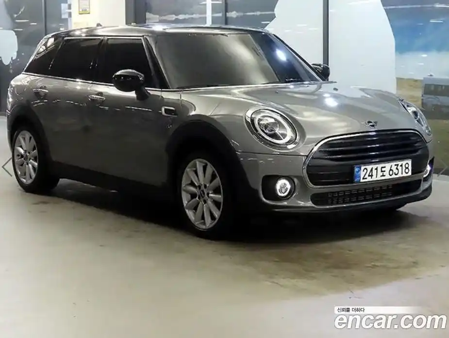 Mini Clubman 2021 2.0 Автомат в Москве № 149252, фото 1