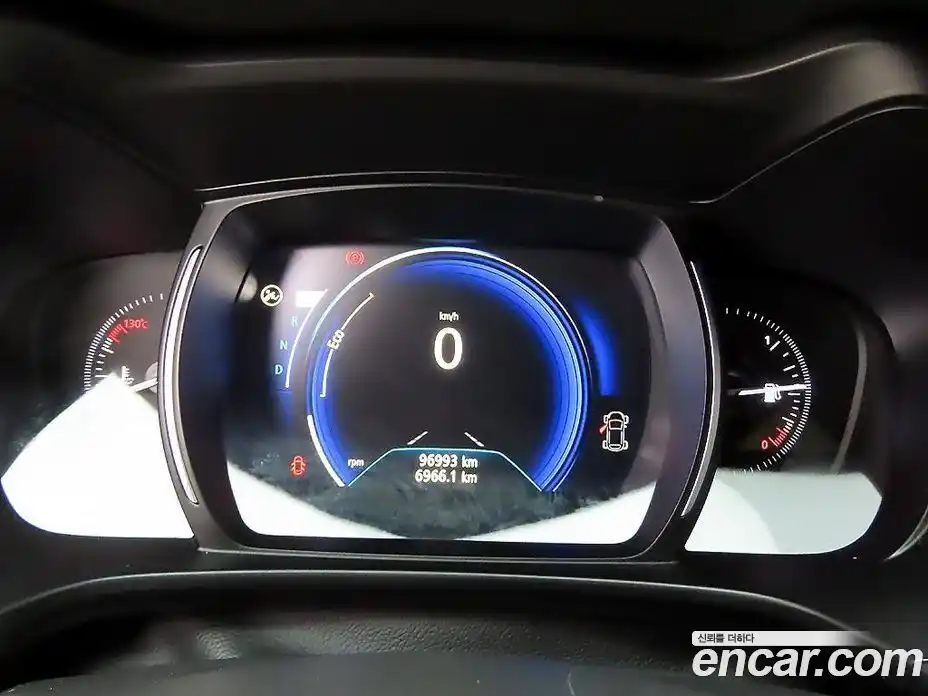 Renault QM6 2019 2.0 Автомат в Москве № 152755, фото 9