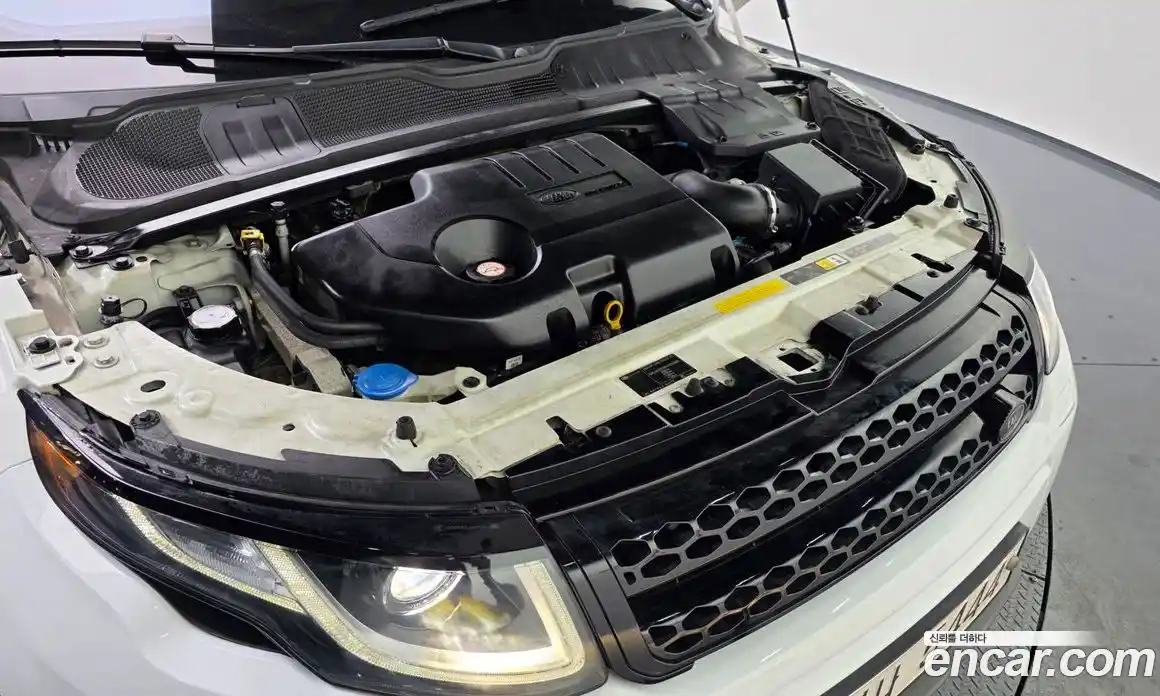 Land Rover Range-Rover Evoque 2017 2.0 Автомат в Москве № 153889, фото 18