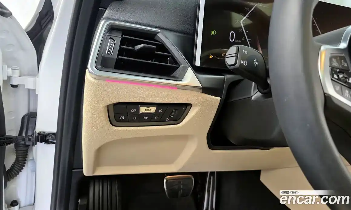 BMW 3-Series 2024 2.0 Автомат в Москве № 155307, фото 11