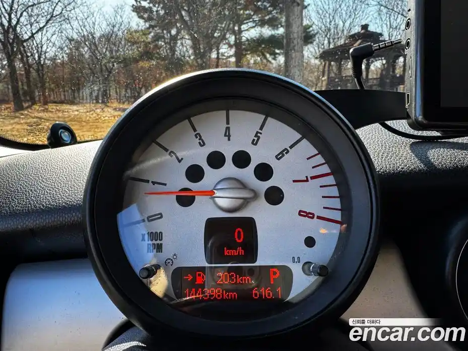 Mini Cooper 2011 1.6 Автомат в Москве № 156025, фото 11