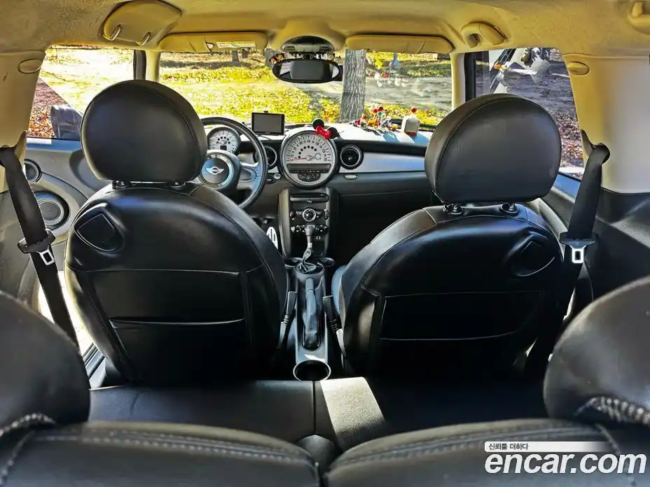 Mini Cooper 2011 1.6 Автомат в Москве № 156025, фото 18