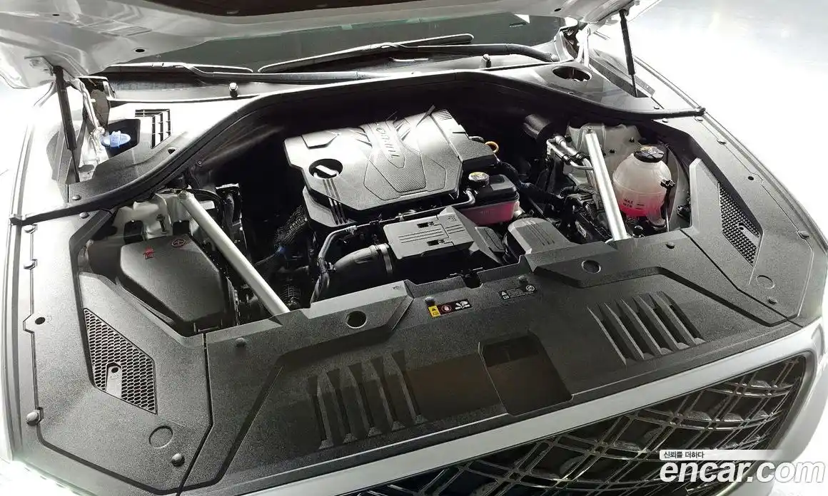 Genesis GV70 2025 2.5 Автомат в Москве № 15750, фото 17