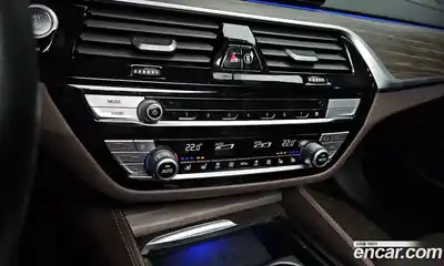 BMW 5-Series 2020 2.0 Автомат в Москве № 158717, миниатюра 6