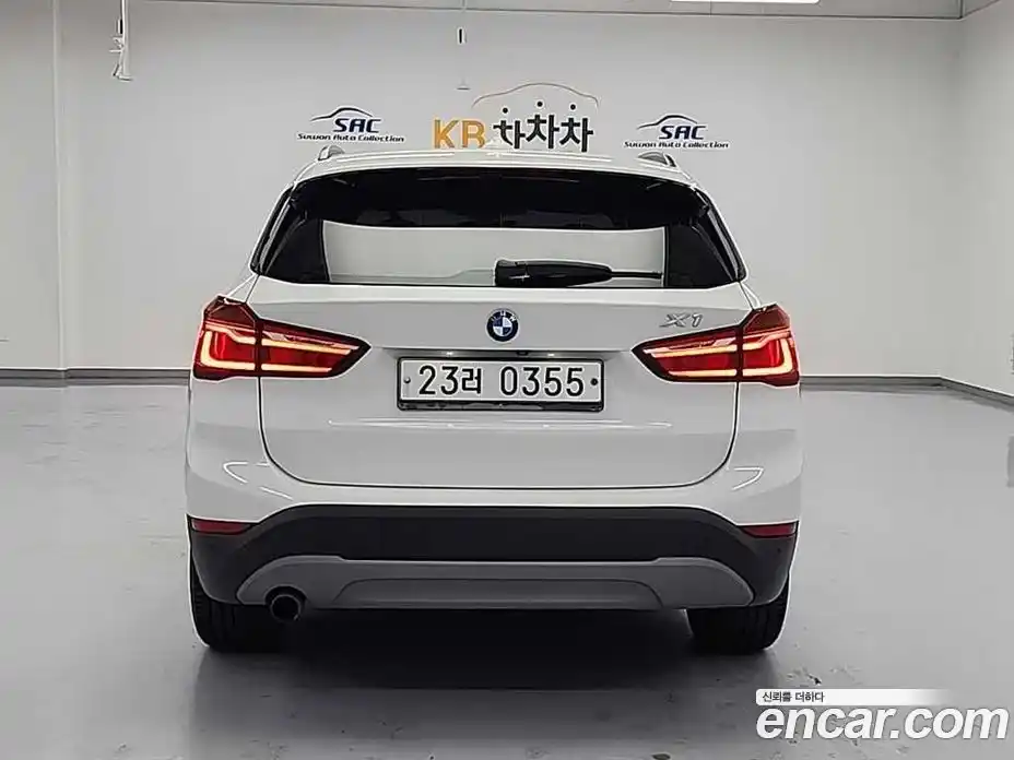 BMW X1 2016 2.0 Автомат в Москве № 159515, фото 3