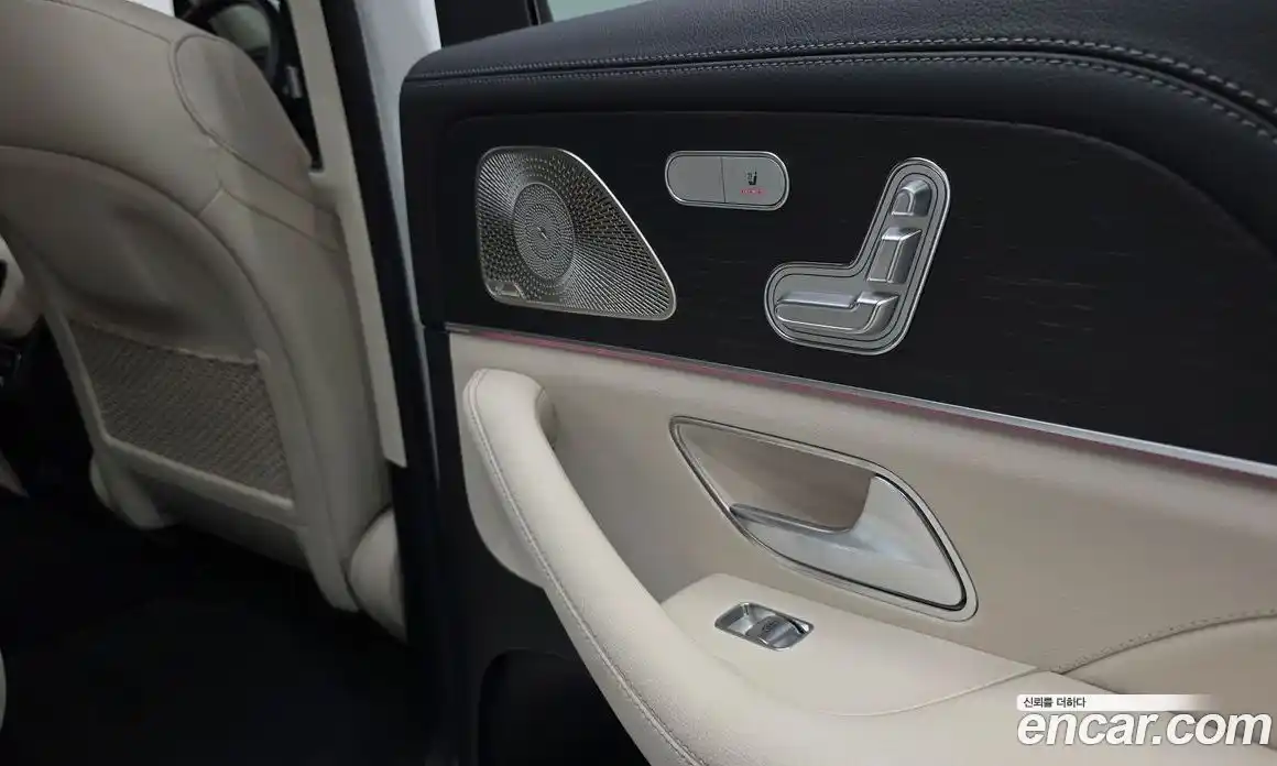 Mercedes-Benz GLE-Class 2025 3.0 Автомат в Москве № 160156, фото 17