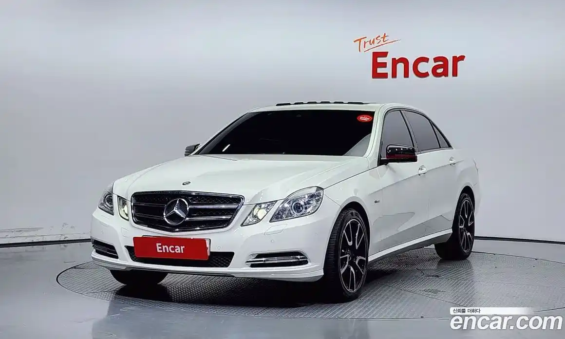 Mercedes-Benz E-Class 2011 1.8 Автомат в Москве № 161425, фото 11