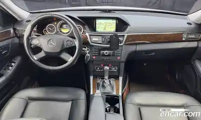 Mercedes-Benz E-Class 2011 1.8 Автомат в Москве № 161425, миниатюра 12