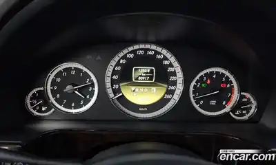 Mercedes-Benz E-Class 2011 1.8 Автомат в Москве № 161425, миниатюра 8