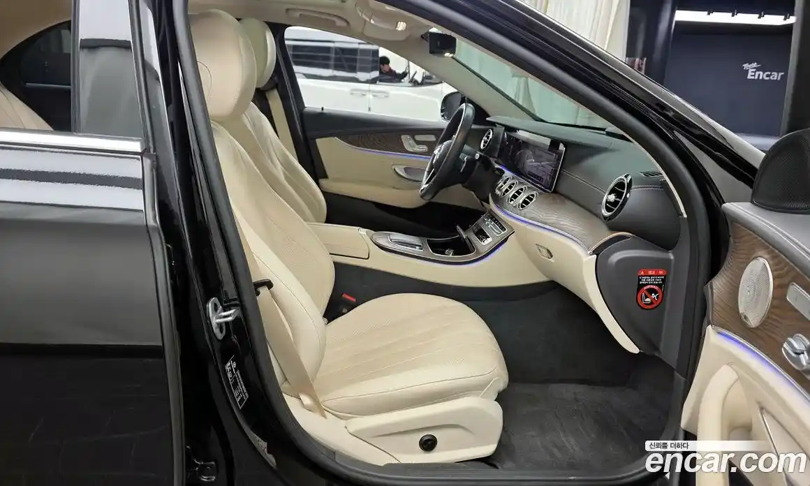 Mercedes-Benz E-Class 2023 2.0 Автомат в Москве № 161582, фото 8