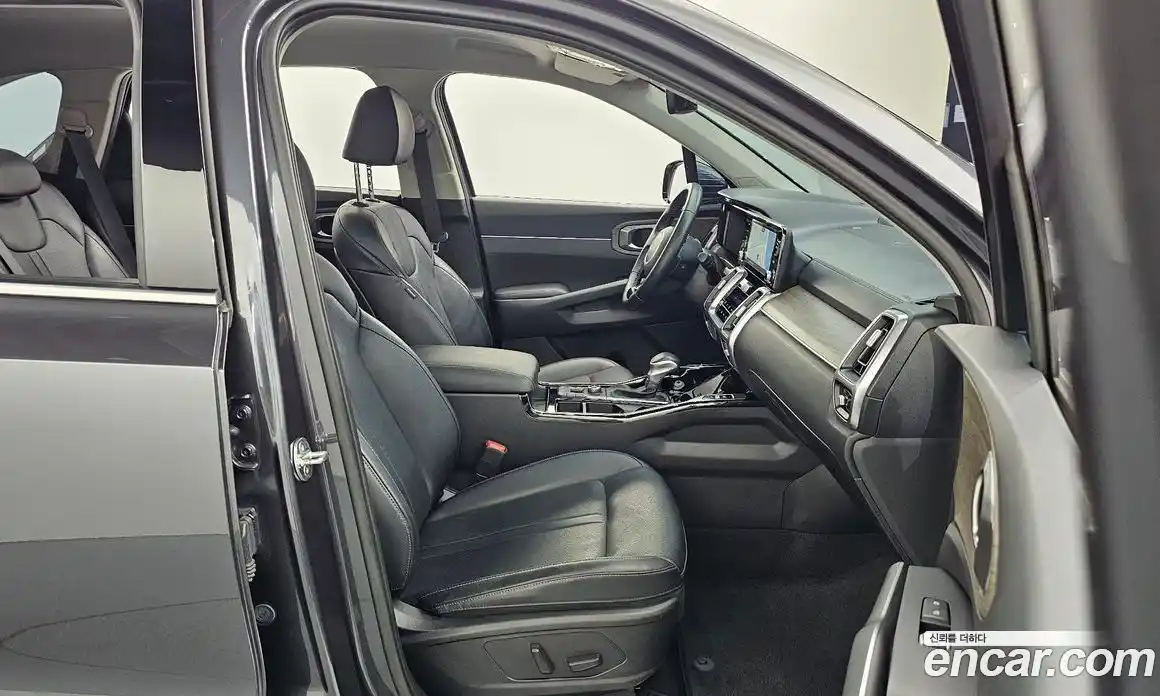 Kia Sorento 2023 2.2 Автомат в Москве № 16251, фото 18