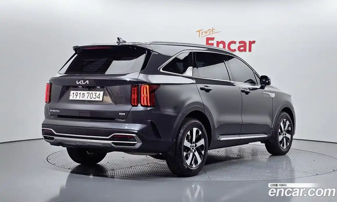 Kia Sorento 2023 2.2 Автомат в Москве № 16251, фото 10