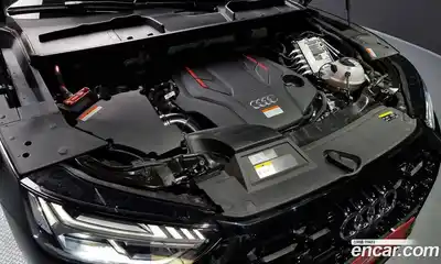 Audi SQ5 2023 3.0 Автомат в Москве № 162541, миниатюра 2
