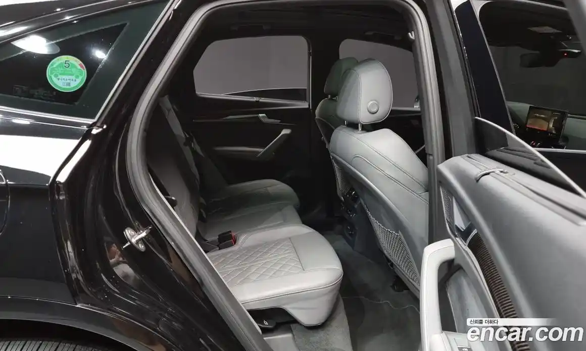 Audi SQ5 2023 3.0 Автомат в Москве № 162541, фото 10