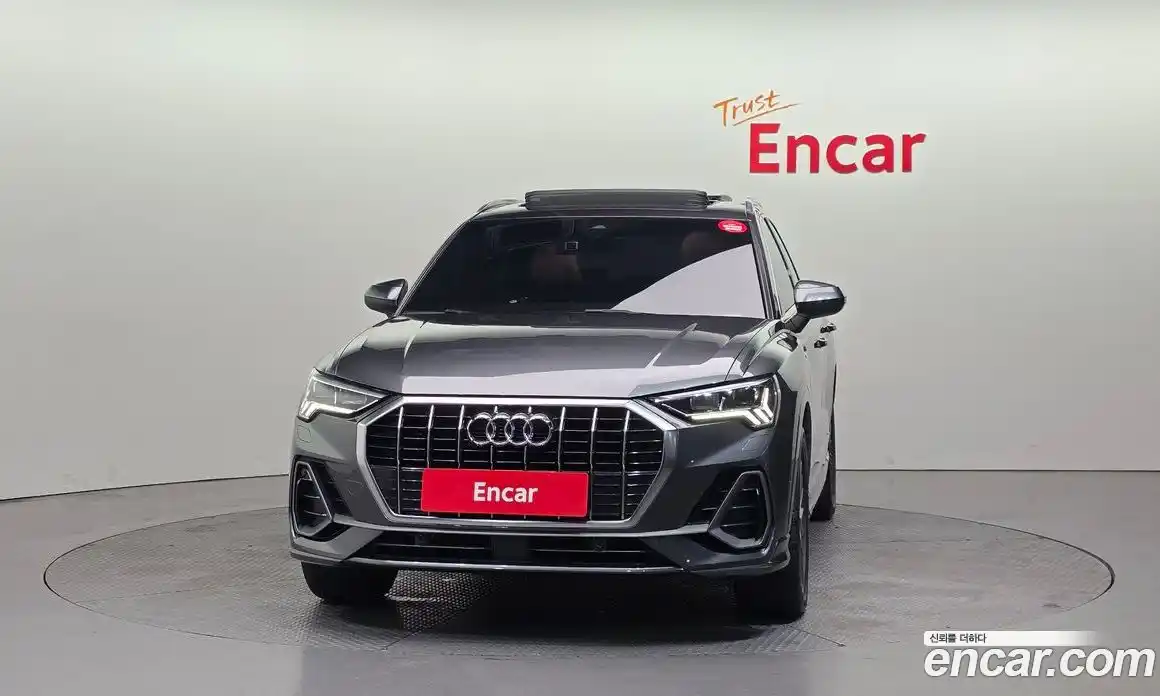 Audi Q3 2023 2.0 Автомат в Москве № 162607, фото 3