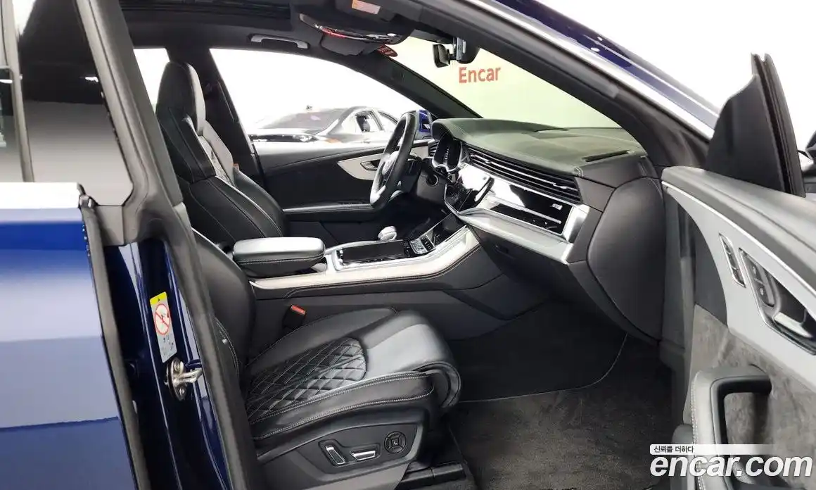 Audi Q8 2021 3.0 Автомат в Москве № 163429, фото 18